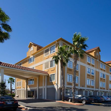 Holiday Inn Express & Suites San Antonio - Downtown Market Area By Ihg Exterior photo